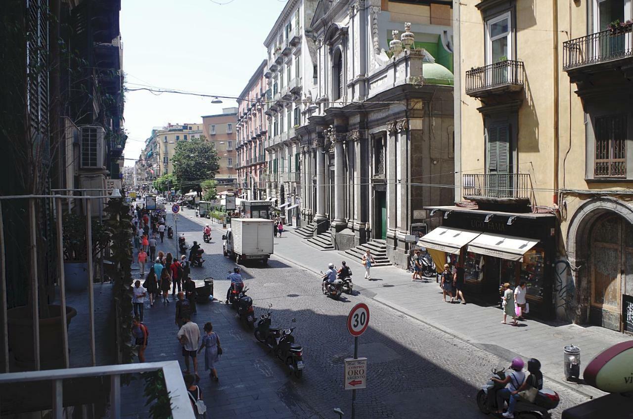 Via Toledo 51 Apartment Napoli Bagian luar foto